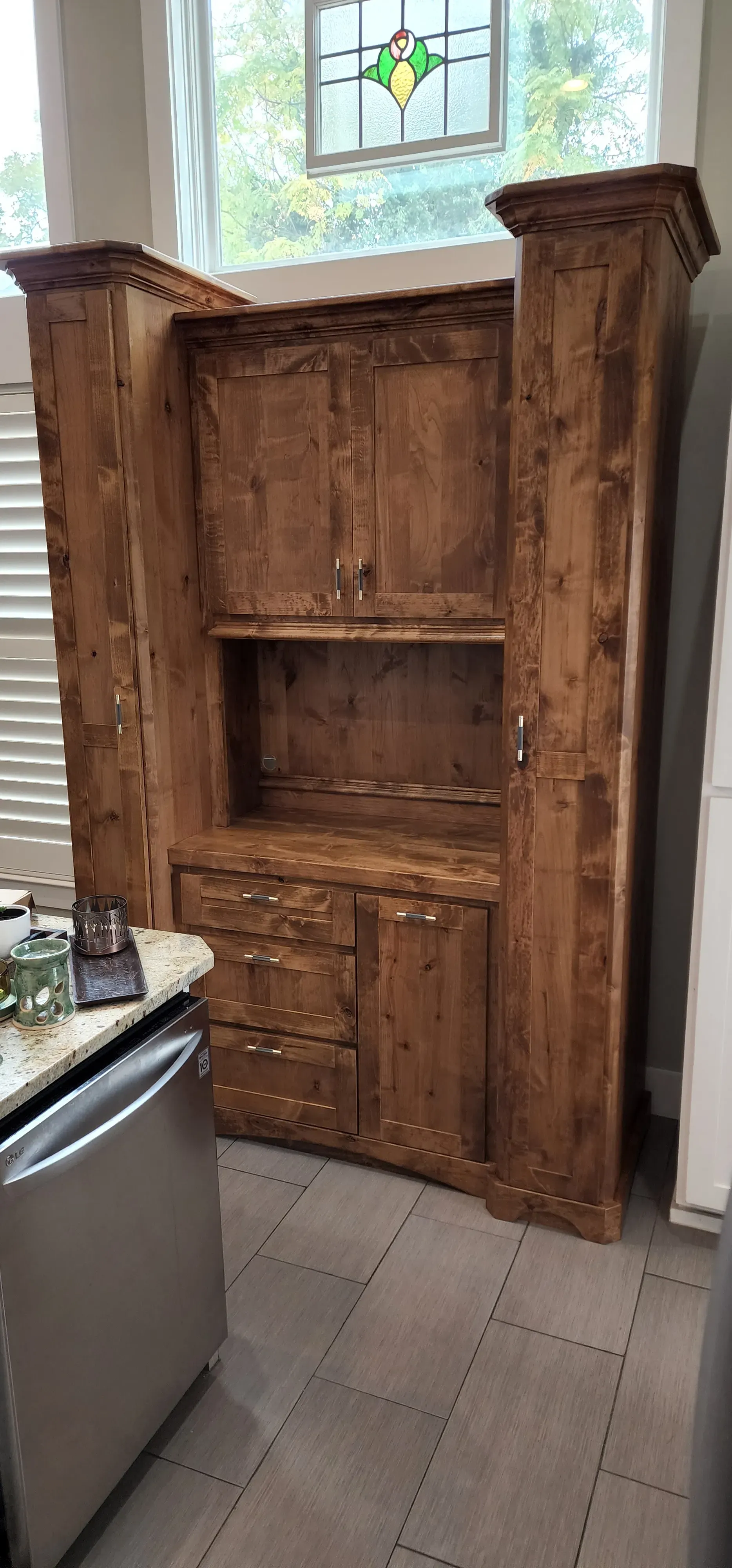 Bedroom wardrobe built-in with mirrored doors and cedar-lined interior